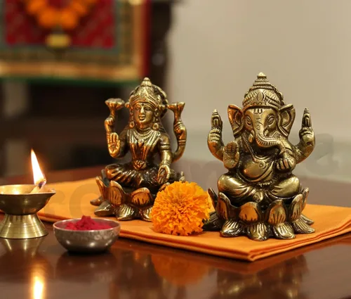 Miniatura 2 de eSplanade Set de ídolo Laxmi Ganesh de latón de 3" en loto