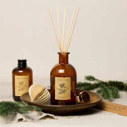 Miniatura 3 de Craft & Kin Difusor de caña con aroma a lirio y jazmín Aceite esencial totalmente natural & 8 varillas de fragancia de ratán Difusores de caña