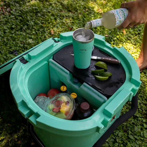 Miniatura 7 de Bote Kula - Kit de accesorios para enfriador MAGNEPod de carcasa rígida para viajes, bolsa de hielo, divisor de pecho, tabla de cortar portátil