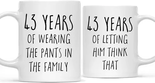 Miniatura 16 de Andaz Press Divertida taza de café de 11 onzas para parejas, regalo de broma para el primer aniversario de boda, 1 año de usar los pantalones