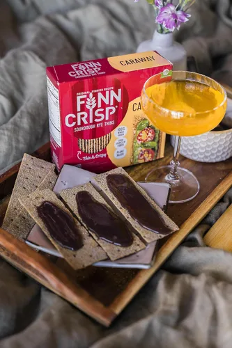 Miniatura 4 de Finn Crisp Pan de centeno crujiente con alcaravea 7 oz Delicadamente delgadas, crujientes y planas rebanadas de centeno con alcaravea Autentico