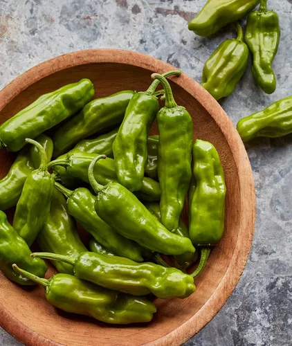 Burpee Semillas de Pimiento Picante Griego Orgánico Pepperoncini | 300 No-GMO para Plantar Jardín Casero | Pimientos Amarillo Claro Ligeramente