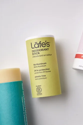 Miniatura 4 de Lafe's Desodorante natural Desodorante natural en barra sin plástico de 2.25 onzas en embalaje de papel Sin aluminio, parabenos ni bicarbonato