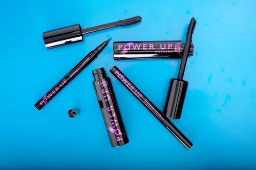 Miniatura 3 de butter LONDON Power Up Mascara, negro, 0.74 onzas (paquete de 1)