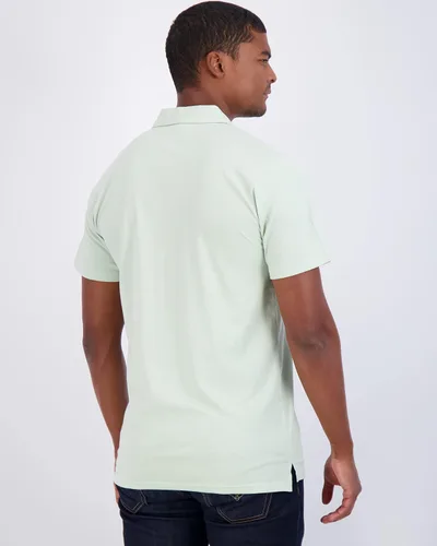 Miniatura 54 de Real Essentials Paquete de 3: Polo de manga corta de algodón para hombre, de secado rápido, transpirable, (disponible en tallas grandes y altas)