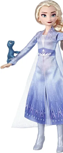 Miniatura 2 de Disney Frozen Elsa Fashion Doll en traje de viaje inspirado en Frozen 2 con figuras de Pabbie y Salamandra