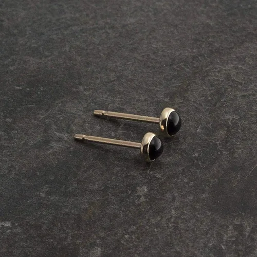 Miniatura 7 de Juego de aretes pequeños de oro con bisel, bola para cartílago, tragus, hélice, múltiples joyas hipoalergénicas de piedra natal para mujer
