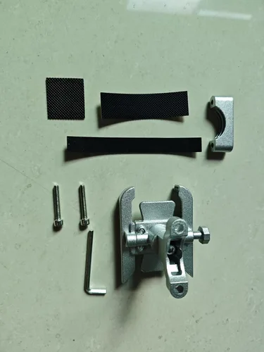 Miniatura 4 de Keenso Soporte para teléfono, Universal Motocicleta Ciclismo Teléfono Móvil Manillar Soporte Soporte de montaje Aleación de aluminio (Plata) Paseo