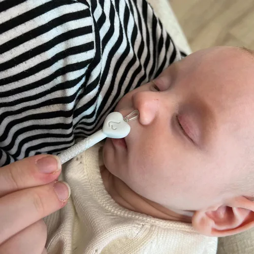 Miniatura 5 de Dr. Talbot's Aspirador nasal eléctrico para bebés, con estuche de viaje higiénico, herramienta de eliminación de cera de oídos y limpiador de nariz