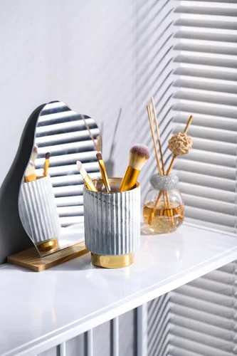 Miniatura 2 de IEEK Soporte para brochas de maquillaje, organizador de brochas de maquillaje y vasos de vidrio, organizador de cepillos de dientes para baño, Gris