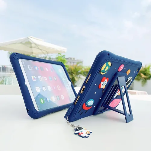 Miniatura 2 de Funda para Samsung Galaxy Tab A7 Lite de 8.7 pulgadas T220/T225, funda de silicona con patrón de astronautas de cosmonautas con colgante con cordón