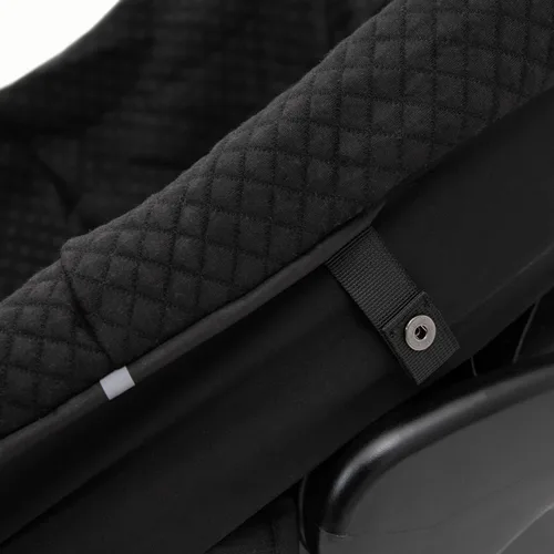 Miniatura 7 de Little Unicorn Saco para asiento de automóvil para bebé, resistente a la intemperie, con cierre magnético, respaldo antideslizante y diseño de arnés
