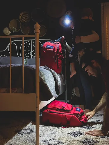 Miniatura 5 de Bolsa completa para terremotos: kit de emergencia de 3 días para terremotos, huracanes, incendios forestales, inundaciones + otros desastres