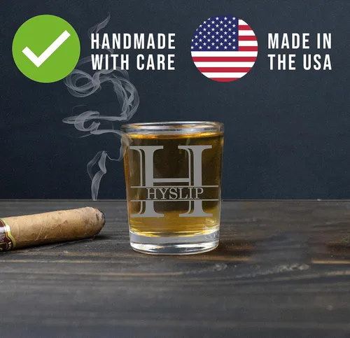 Miniatura 4 de Vaso de chupito grabado personalizado de 2.5 onzas, 1 paquete, nombre del monograma personalizado, regalos personalizados para hombres y mujeres