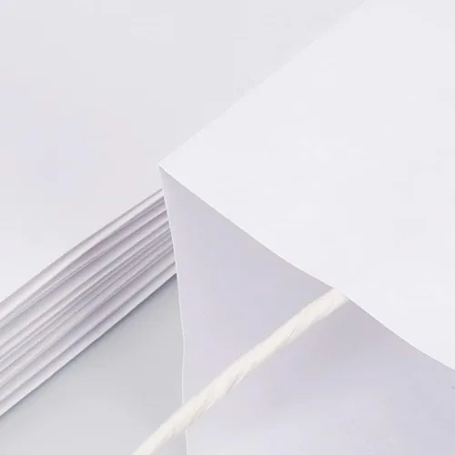Miniatura 7 de Oikss Cada paquete de 100 bolsas de regalo de papel kraft blanco pequeño y mediano con asas a granel