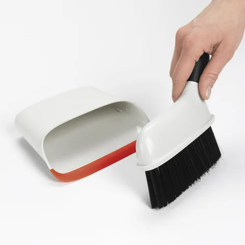 Miniatura 3 de OXO Good Grips - Lote de cepillo y recogedor compactos