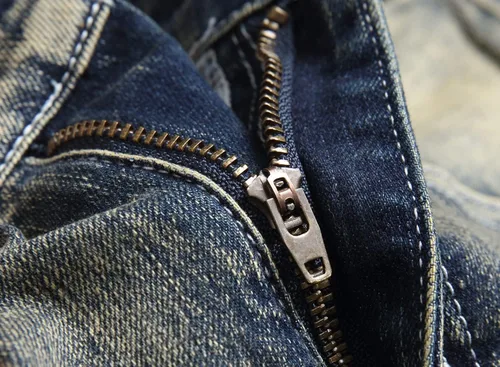 Miniatura 8 de XIMXIMMTIAN Jeans rectos de motociclista para hombre, desgastados, desgastados, ajustados, rectos