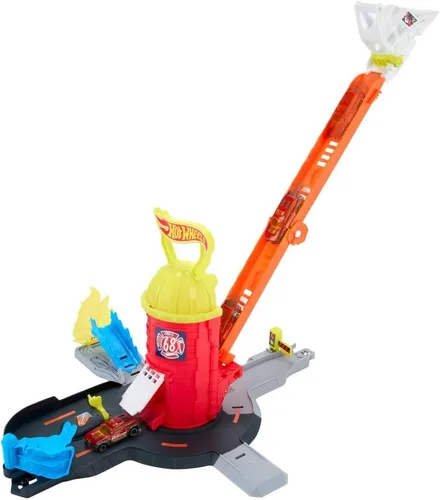 Miniatura 4 de Hot Wheels Juego de pistas de juguete para auto, estación de bomberos City Super Fire Station Rescue Playset y camión de bomberos a escala 1:64