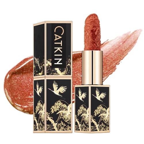 Miniatura 26 de Catkin Lápiz labial semimate hidratante de color de alto impacto infundido con vitamina E y aceite de aguacate, textura suave y sedosa, acabado mate
