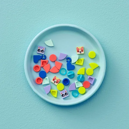 Miniatura 4 de LEGO DOTS - Pulsera My Pets 41801, kit de fabricación de joyas para niñas y niños con dijes colgantes, juego de manualidades de juguete creativo