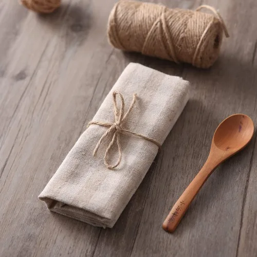 Miniatura 4 de Quotidian Rollos de cuerda de yute natural marrón de 3 capas de 1/6 pulgadas (0.2 in) 492 pies – Envoltura de cuadros para colgar jardinería