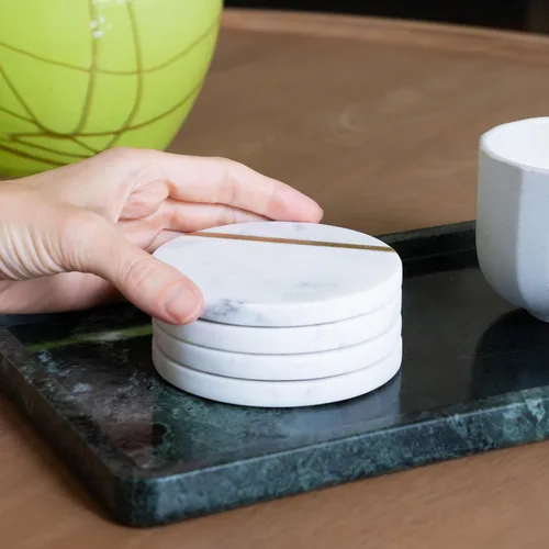 Miniatura 4 de Cork & Mill Juego de 6 posavasos de mármol, decoración moderna y estética de lujo para mesa de café, mármol blanco con incrustaciones de latón