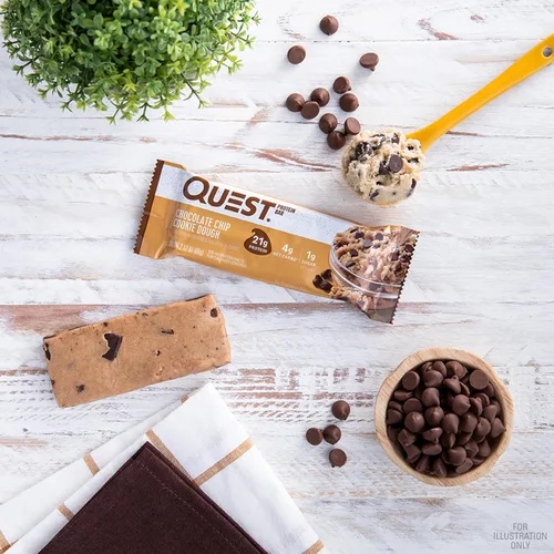 Miniatura 4 de Quest Nutrition Favorites Bundle, masa de galletas con chispas de chocolate y galletas y barras de proteína en crema