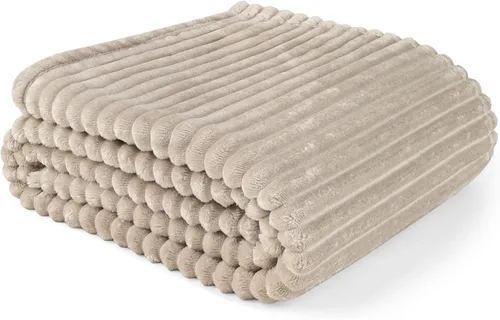 Miniatura 23 de PAVILIA Manta de forro polar súper suave, manta de franela de felpa mullida, cálida y acogedora manta de microfibra acanalada para sofá o cama, Negro
