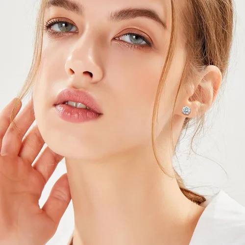 Miniatura 4 de DAYBYDAY Aretes de plata de ley 925 de moissanita para mujeres y niñas, delicados y lindos corazones, redondos, cojines, ovalados, color D, VVS1