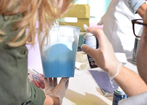 Miniatura 8 de Pintyplus Aqua Mini pintura en aerosol - Juego de 8 latas a base de agua de 4.2 onzas. Acabado ultra mate. Perfecto para artes y manualidades.