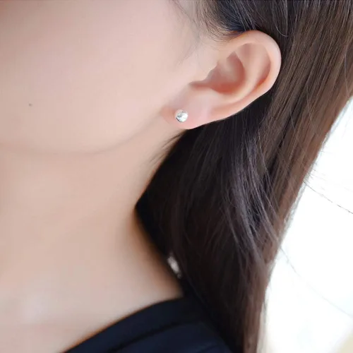 Miniatura 5 de Aretes pequeños para mujer hipoalergénicos pequeños aretes de bola redonda de plata de ley para mujer, múltiples piercings, 5 pares de aretes