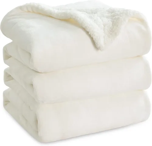 Bedsure Manta de tamaño King de vellón sherpa para la cama, gruesa y cálida para el invierno, suave y mullida, grande, color crema, 108 x 90