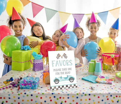 Miniatura 6 de Letreros de fiesta de cumpleaños de coche de carreras, Favores por favor toma uno para el camino, cartel de madera de 8 x 11 con soporte, decoración