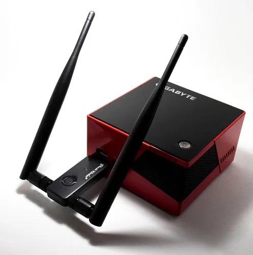 Miniatura 5 de Panda Wireless PAU09 N600 banda dual (2,4GHz and 5GHz) adaptador N USB inalámbrico c/ antenas 5dBi duales - Windows XP/Vista/7/8/8.1/10, Mint