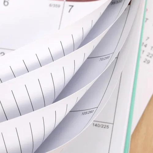 Miniatura 7 de Calendario de escritorio 2026-2027, calendario 2026-2027, julio de 2026 a diciembre de 2027, 9.8 x 8.3 pulgadas, calendario de escritorio con tapa