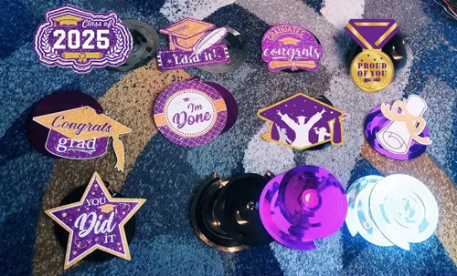 Miniatura 3 de Decoraciones de graduación de oro morado 2026/oro morado, decoraciones de fiesta de graduación NYU colgantes clase de 2026 púrpura para fiesta
