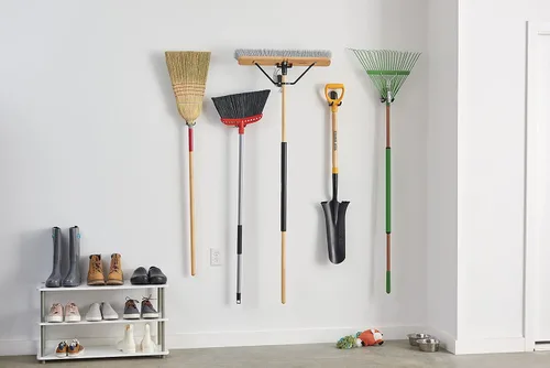 Miniatura 14 de Harper Escoba de empuje de superficie lisa para interiores de 24 pulgadas con cerdas marcadas para arena, polvo de sierra, virutas de madera y pelo