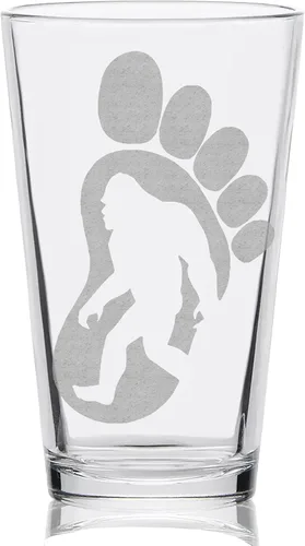 Vaso de pinta grabado con huella de Pie Grande | ¡Gran idea de regalo para cazadores y entusiastas de Pie Grande, Yeti y Sasquatch!