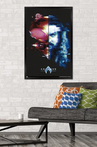 Miniatura 2 de Trends International DC Comics Movie Aquaman y el Reino Perdido - Póster de pared de Faceoff, 22.37 x 34.00 pulgadas, versión enmarcada en negro