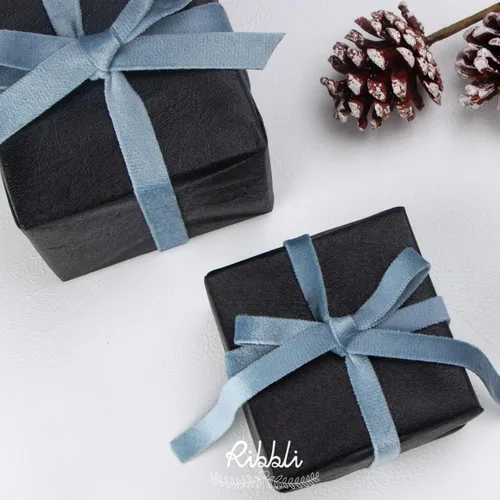 Miniatura 3 de Ribbli - Cinta de terciopelo azul grisáceo claro de doble cara, 1/2 pulgada, carrete de 10 yardas, azul grisáceo claro. Uso para adornos de árbol