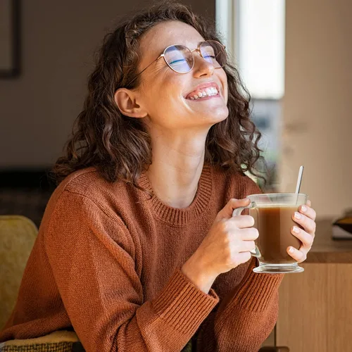 Miniatura 5 de Mfacoy Juego de 4 tazas de café de vidrio, taza de café grande transparente de 15 onzas con asas para bebidas calientes, tazas transparentes