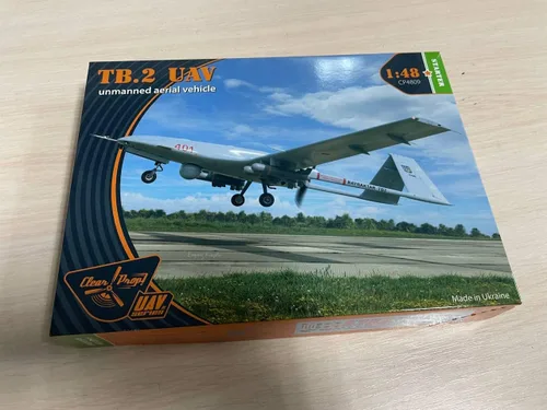 Miniatura 2 de CLEAR PROP CP4809-1/48 - Bayraktar TB.2 Vehículo aéreo no tripulado, kit de modelos de plástico