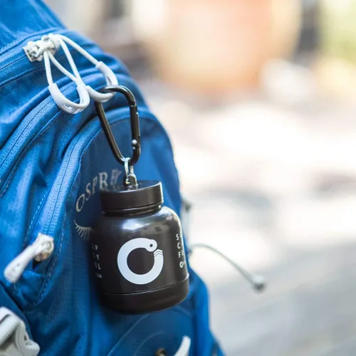 Miniatura 8 de OnMyWhey - Llavero de embudo de proteína en polvo y suplemento, contenedor portátil para el gimnasio, entrenamientos, fitness y viajes - Aprobado