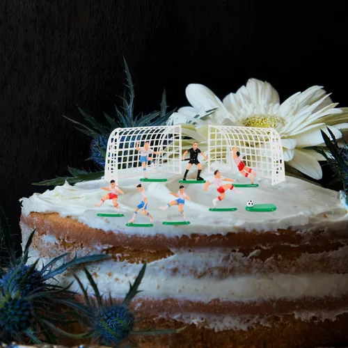 Miniatura 9 de UPKOCH Decoraciones para pastel de fútbol – 2 goles, 6 jugadores, 1 árbitro, figuras de fútbol en miniatura para cumpleaños de niños, fiesta