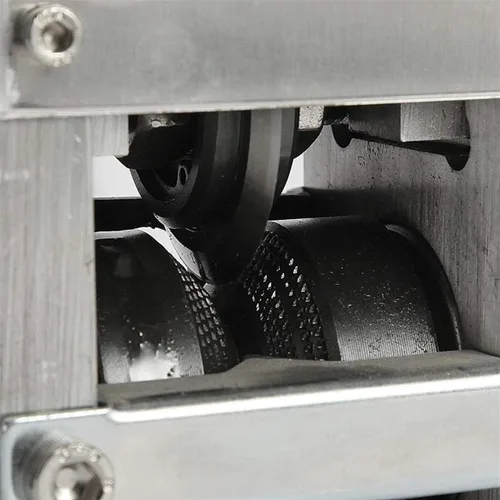 Miniatura 7 de BEAMNOVA Cuchilla de repuesto mejorada para pelacables de alambre de cobre, cortadores de cables alimentados por máquina, diámetro interior de 0.591