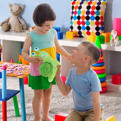 Miniatura 6 de DolliBu - Peluche de caracol verde, súper suave, lindo juguete de peluche realista para niños y niñas, adorable juguete de peluche para bebés, niños