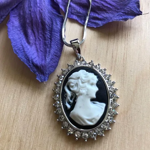 Miniatura 4 de PammyJ Collar de camafeo Silvertone para dama, 18