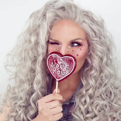 Imstyle Pelucas de encaje frontal gris claro, peluca de pelo sintético gris rizado para mujer, cosplay, fiesta, Halloween, rebote, pelo esponjoso