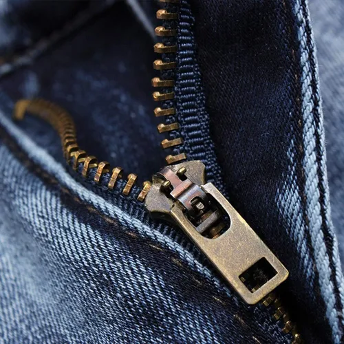 Miniatura 7 de AITITIA - Jeans rasgados de corte regular para hombre