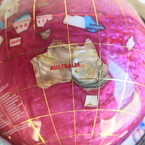 Miniatura 6 de Unique Art - Tablero de mesa de 10 pulgadas de alto, globo del mundo con piedras preciosas del océano con soporte de aleación de zinc de 4 patas